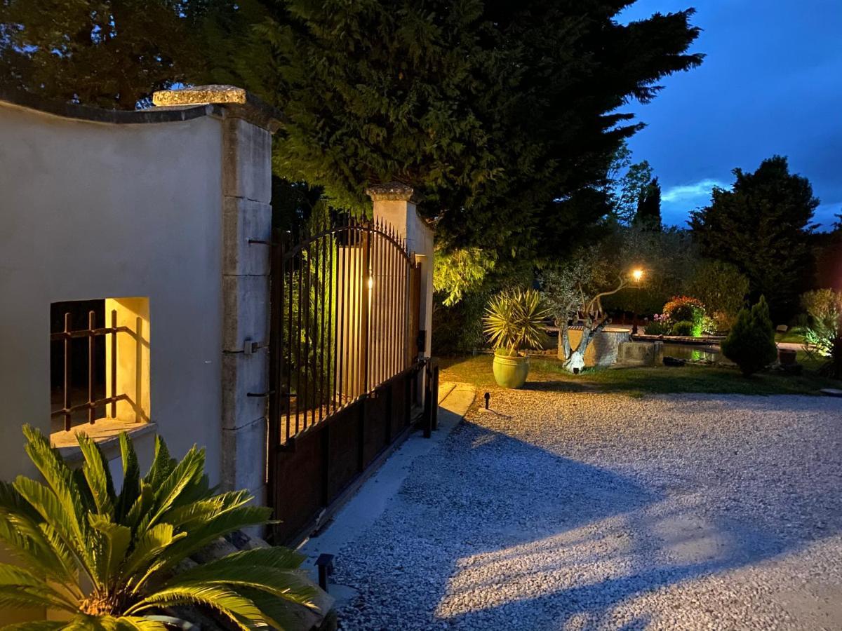 Mas Beau Soleil & Spa Cottages De Charme Avec Jacuzzi&Jardin Prives Saint-Rémy-de-Provence Exteriör bild