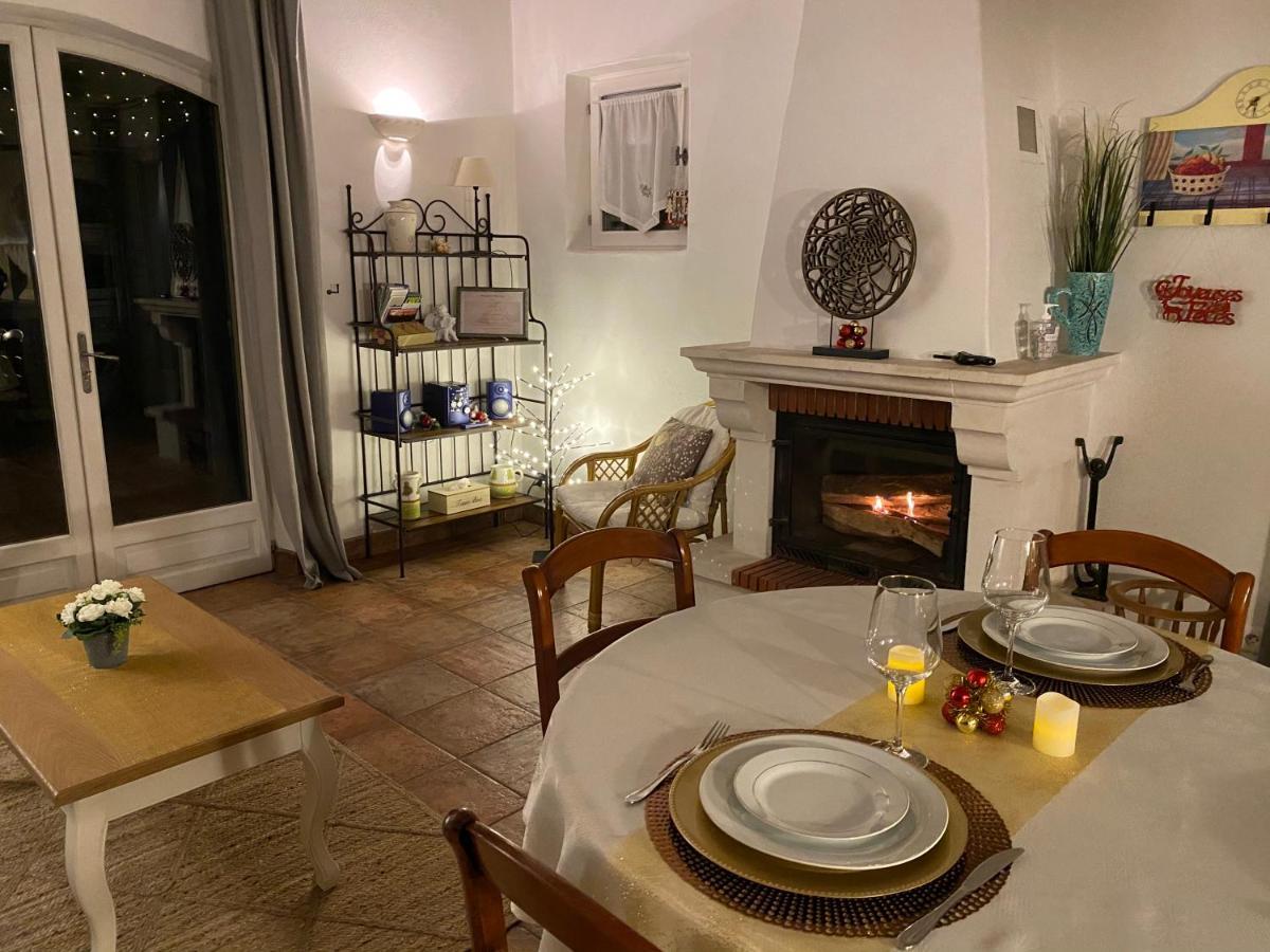 Mas Beau Soleil & Spa Cottages De Charme Avec Jacuzzi&Jardin Prives Saint-Rémy-de-Provence Exteriör bild