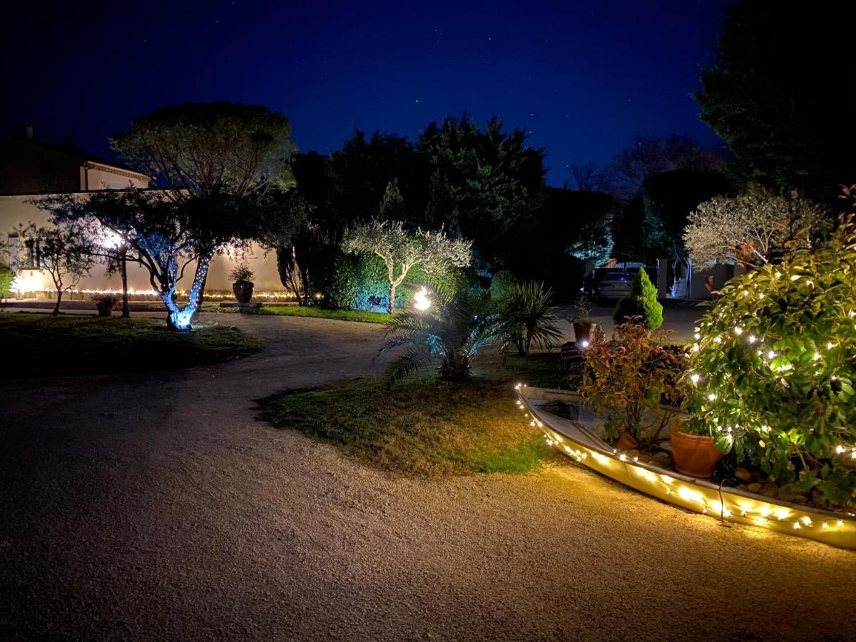 Mas Beau Soleil & Spa Cottages De Charme Avec Jacuzzi&Jardin Prives Saint-Rémy-de-Provence Exteriör bild