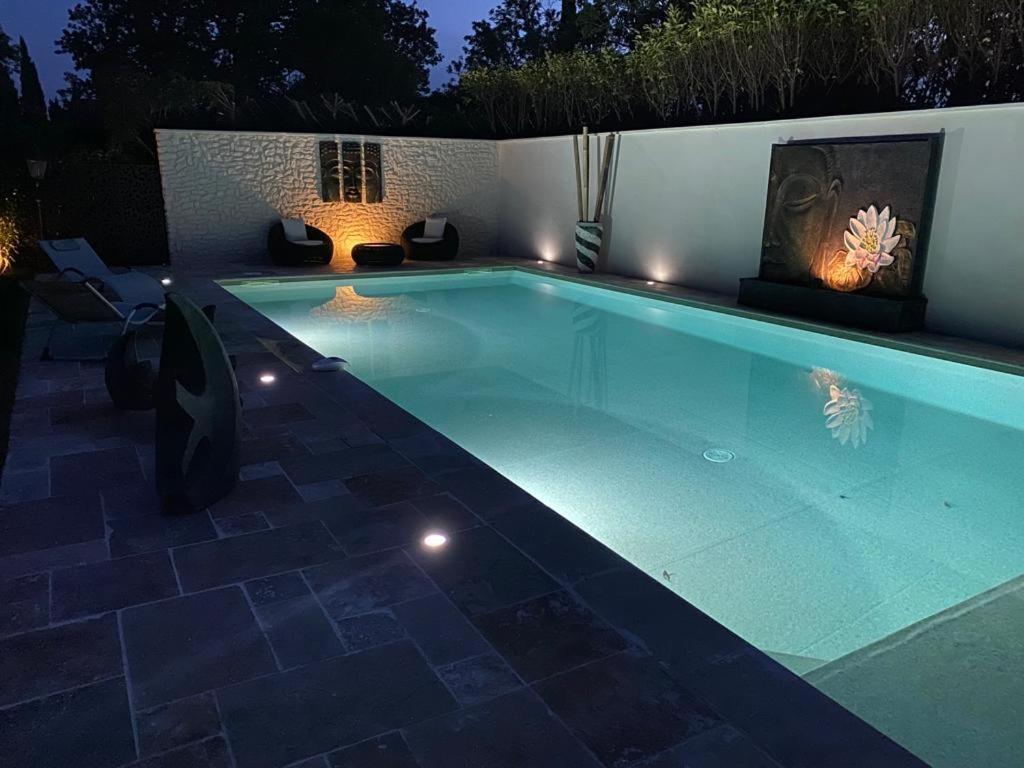 Mas Beau Soleil & Spa Cottages De Charme Avec Jacuzzi&Jardin Prives Saint-Rémy-de-Provence Exteriör bild